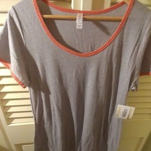 LuLaRoe Classic T shirt